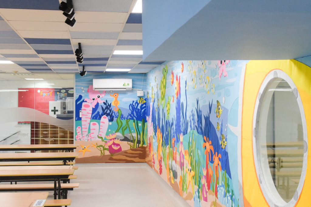 Canteen with sound absorbing ceiling design